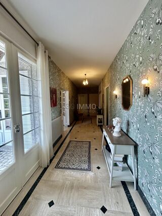  Maison à vendre 11 pièces 375 m²