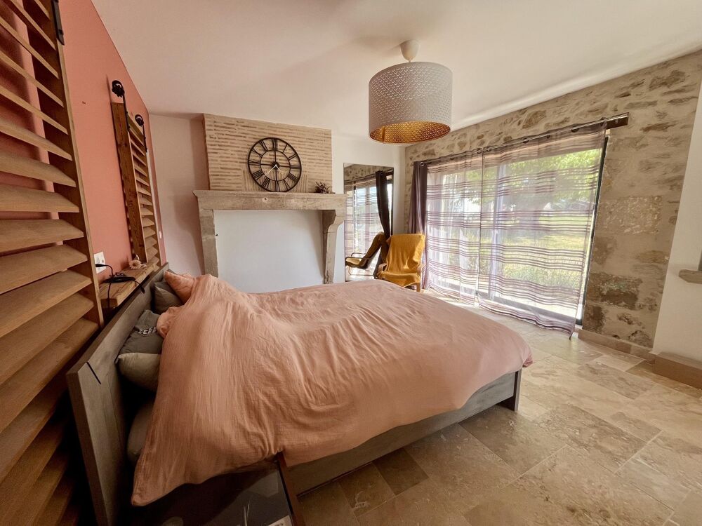 à vendre  Maison Auros (33124)