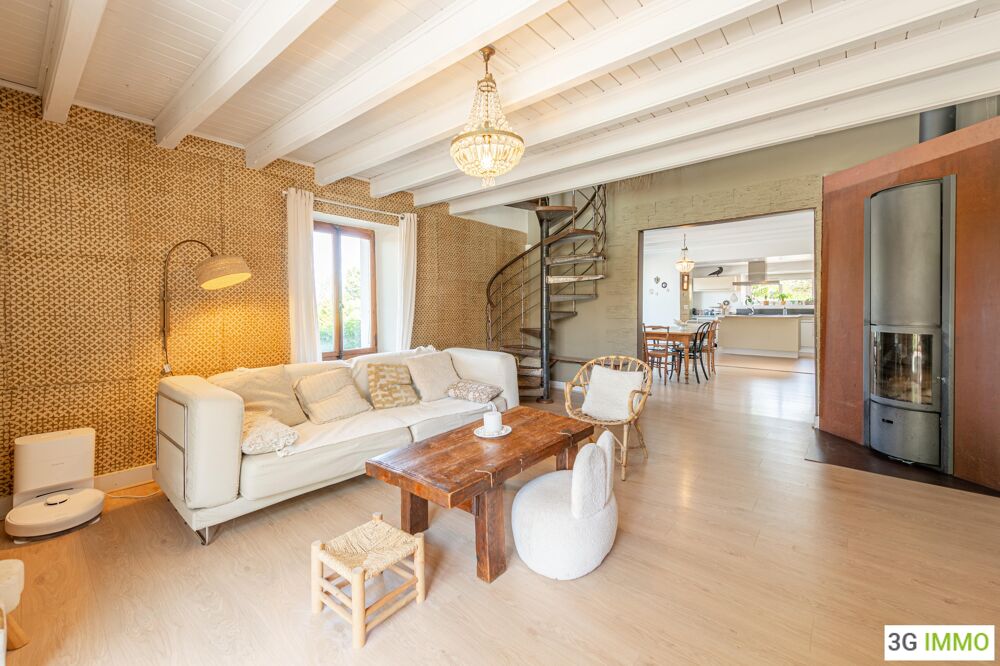 Vente Maison Maison 11 pièces Villaz