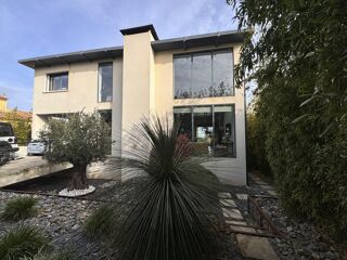 Maison � vendre 8 pi�ces 255 m�
