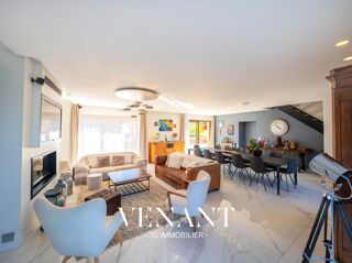  Maison à vendre 15 + pièces 457 m²