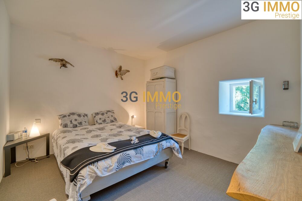 à vendre  Maison Suze-la-Rousse (26790)