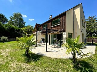  Maison  vendre 9 pices 229 m
