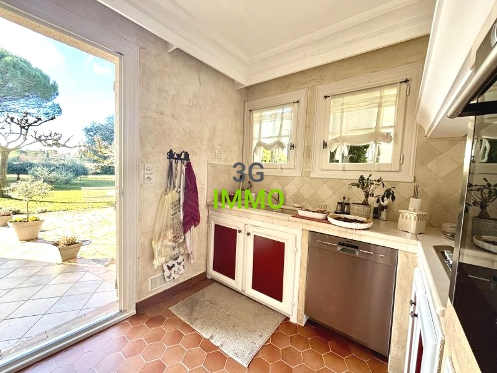 � vendre  Maison Uz�s (30700)