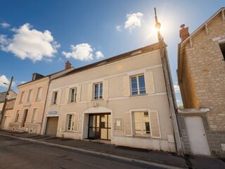  Immeuble à vendre 15 + pièces 292 m²