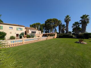  Maison à vendre 10 pièces 270 m²
