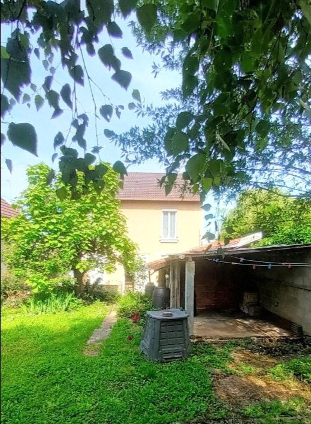 Maison 4 pièces 100 m² · à Auxerre · 100 m² · 125 000 €