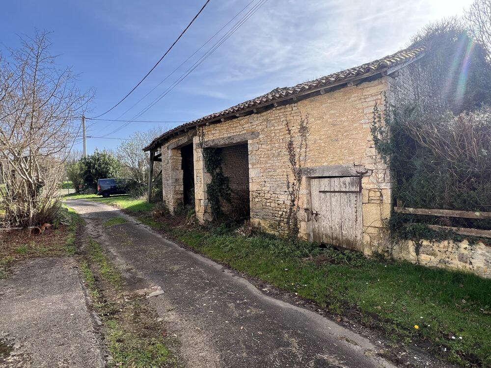 Vente Maison Maison ancienne 4 pièces Chassiecq