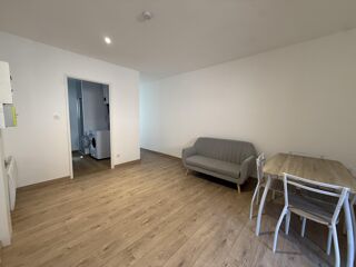  Immeuble à vendre 5 pièces 130 m²