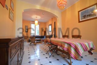  Maison  vendre 7 pices 