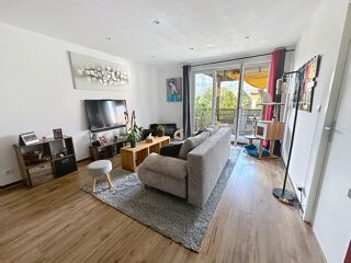  Appartement à louer 3 pièces 54 m²