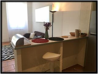  Appartement à louer 3 pièces 60 m²