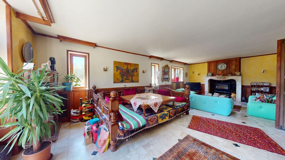 à vendre  Propriété/château Nevers (58000)