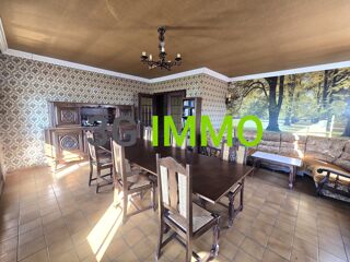  Maison  vendre 8 pices 