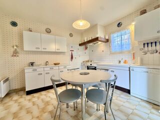  Maison à vendre 7 pièces 148 m²
