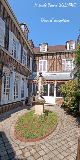  Maison à vendre 9 pièces 215 m²