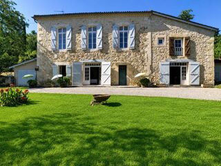  Maison à vendre 7 pièces 238 m²