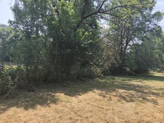  Terrain à vendre 748 m²