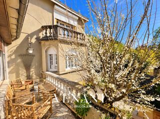  Maison à vendre 12 pièces 354 m²