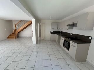  Maison  vendre 5 pices 109 m