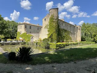 Vente Appartement 4 pièces 153 m², Uzès