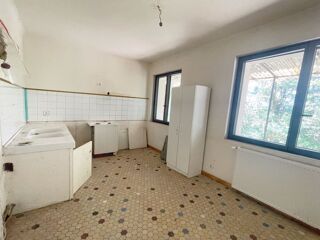  Maison  vendre 9 pices 180 m