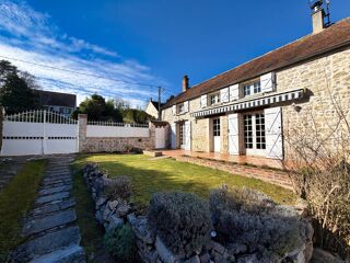 Maison 5 pièces 105 m² · à Saint-Pierre-lès-Nemours · 105 m² · 210 000 €