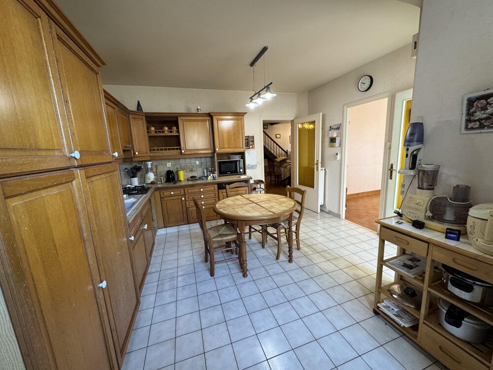Vente Maison Maison mitoyenne 7 pices Val-au-perche