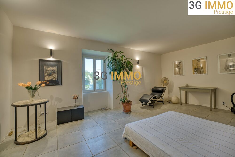 à vendre  Maison Suze-la-Rousse (26790)