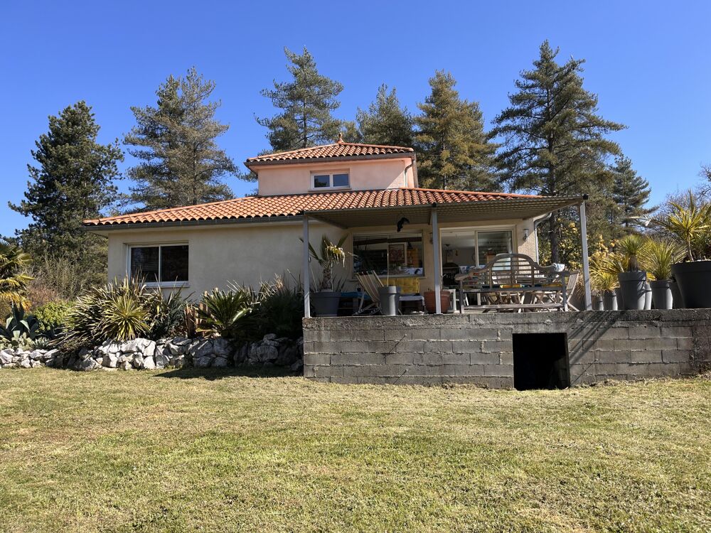 Maison 125 m² · à Labroquère · 125 m² · 329 000 €