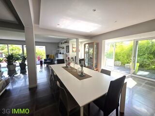  Maison � vendre 9 pi�ces 330 m�