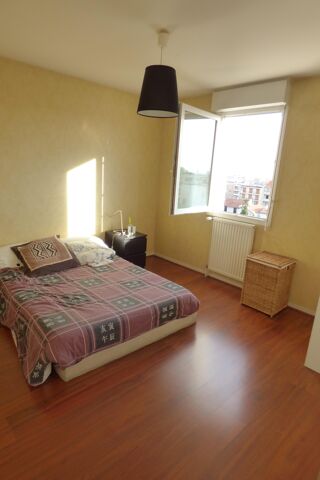  Appartement � louer 3 pi�ces 84 m�