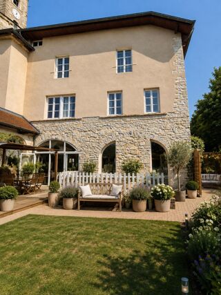  Maison à vendre 10 pièces 257 m²