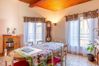  Maison  vendre 11 pices 145 m