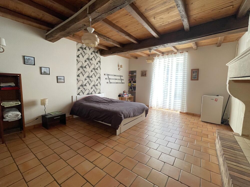 Vente Maison Maison 6 pièces Saint-sulpice-d'arnoult
