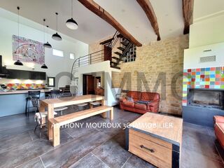  Maison  vendre 7 pices 210 m