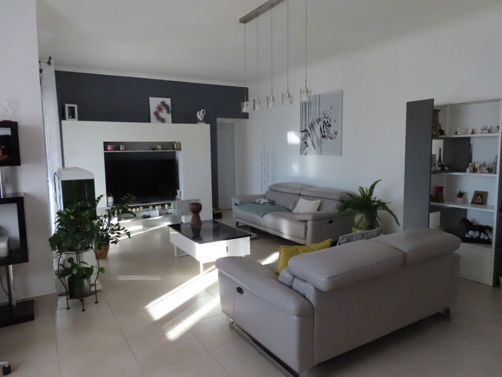  vendre  Maison Collobrires (83610)