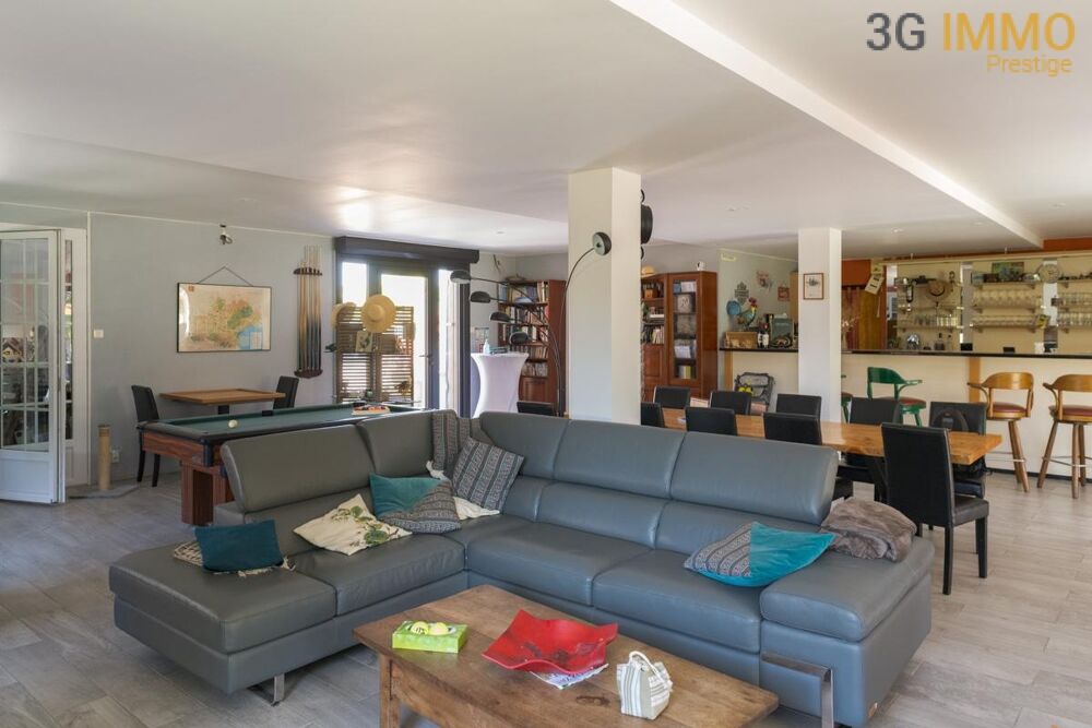 � vendre  Propri�t�/ch�teau Montauban (82000)