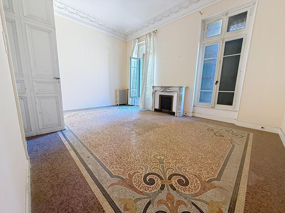 Vente Maison Maison de maître 17 pièces Nîmes