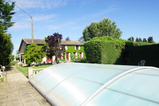  Maison � vendre 7 pi�ces 243 m� Saven�s