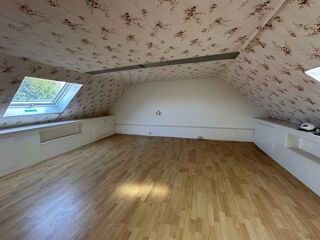  Maison  vendre 10 pices 270 m