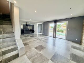  Maison  vendre 4 pices 121 m