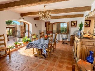  Maison � vendre 6 pi�ces 230 m�