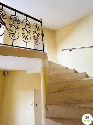  Maison à vendre 11 pièces 392 m²