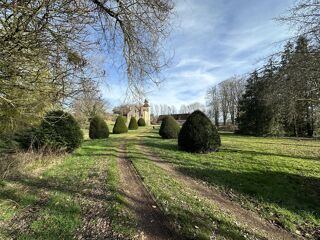  Propriété/château à vendre 15 + pièces 540 m²