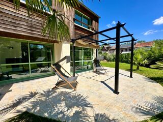  Maison  vendre 9 pices 229 m