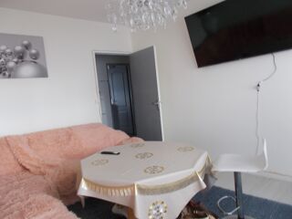 Appartement 4 pièces 67 m² · à Meyzieu · 67 m² · 110 000 €