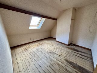 Vente Maison Maison avec dépendance 3 pièces Hangest-en-santerre