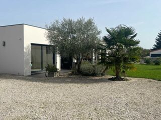  Maison  vendre 6 pices 156 m