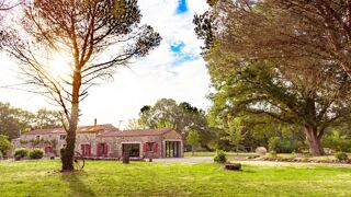  Maison  vendre 12 pices 340 m